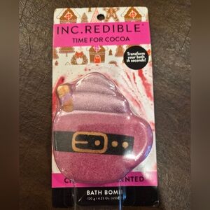 Inc. Redible Pink Santa Belt Cocoa-Scented Mug Bath Bomb
